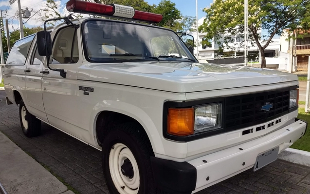 imagem-https://www.socarrao.com.br/sc-vehicle-images-prod/1643262/1779392833973-SU1HXzIwMTkwMTI2XzE2MjIyNDMzM19IRFIuanBn.jpg