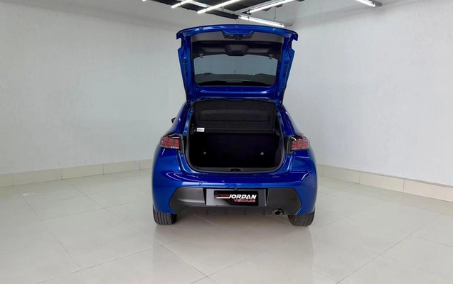 imagem-https://www.socarrao.com.br/sc-vehicle-images-prod/1643321/1789420570358-8111103_10_B_d6a8487031.jpeg