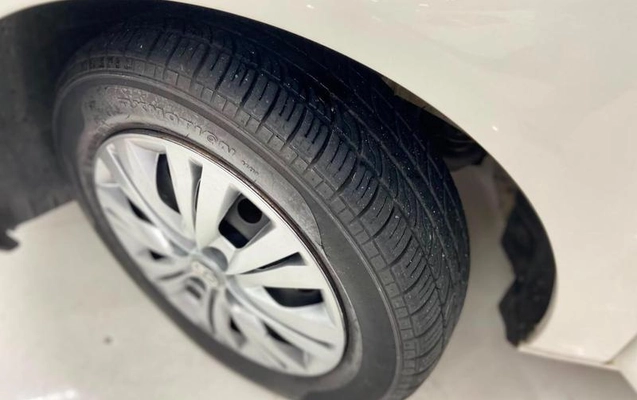 imagem-https://www.socarrao.com.br/sc-vehicle-images-prod/1643866/1788183409533-8079140_10_B_982ae26f5d.jpeg