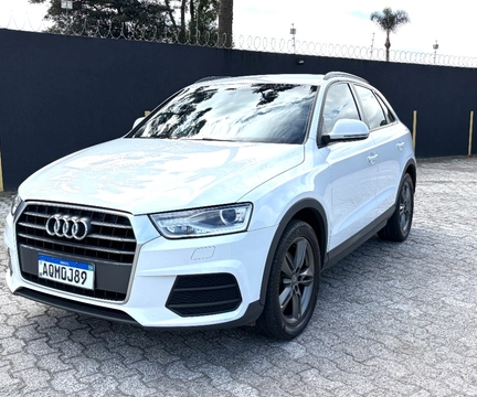 Audi Q3 2017 Branco — foto 1 de 3