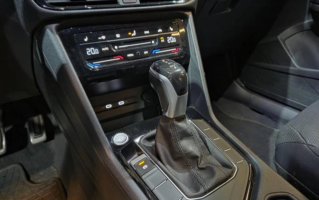 imagem-https://www.socarrao.com.br/sc-vehicle-images-prod/1645390/1779396491058-8108390_13_B_17c1e06ce2.jpeg