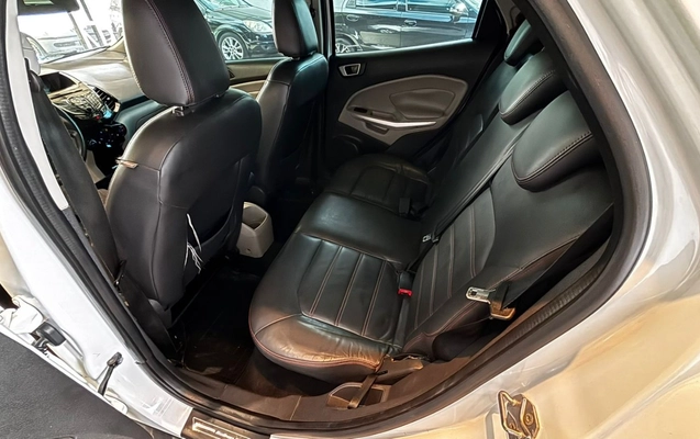 imagem-https://www.socarrao.com.br/sc-vehicle-images-prod/1645616/1779397182134-V2hhdHNBcHAgSW1hZ2UgMjAyNi0wNS0yMSBhdCAxNy4wNi4yNCAoMSkuanBlZw.jpeg