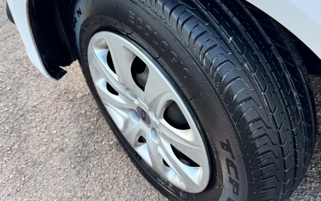 imagem-https://www.socarrao.com.br/sc-vehicle-images-prod/1647955/1779400720778-SU1HXzY1MTIuanBlZw.jpeg