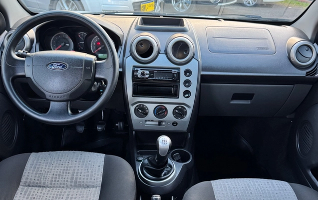 imagem-https://www.socarrao.com.br/sc-vehicle-images-prod/1647955/1779400720854-SU1HXzY1MDkuanBlZw.jpeg