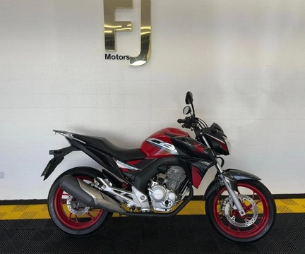 Honda CB 250 TWISTER/FLEXONE 2020 Vermelho — foto 1 de 3