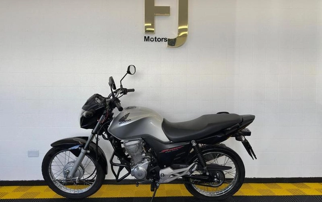 imagem-https://www.socarrao.com.br/sc-vehicle-images-prod/1651415/1790010031335-8103891_10_B_59cf945384.jpeg