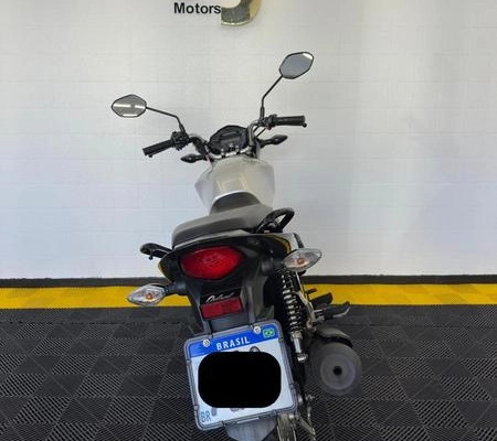 imagem-https://www.socarrao.com.br/sc-vehicle-images-prod/1651415/1790010031337-8103891_15_B_f99b7ffcfa.jpeg