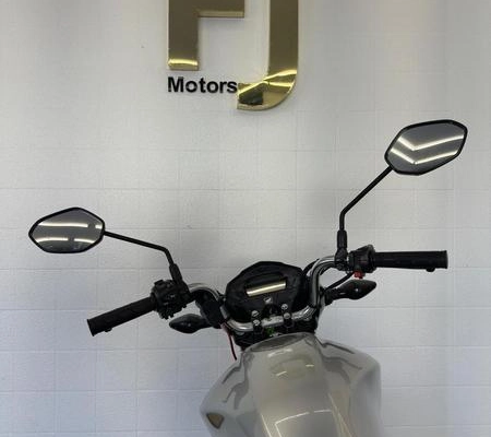 imagem-https://www.socarrao.com.br/sc-vehicle-images-prod/1651415/1790010031340-8103891_5_B_b782eccdb4.jpeg