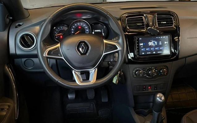 imagem-https://www.socarrao.com.br/sc-vehicle-images-prod/1654655/1783612058494-8078171_9_B_9ffad18d34.jpeg