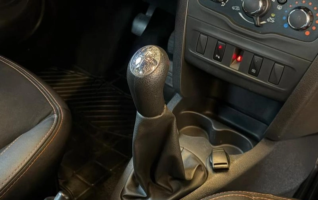 imagem-https://www.socarrao.com.br/sc-vehicle-images-prod/1654655/1783612058495-8078171_11_B_ec914588a3.jpeg