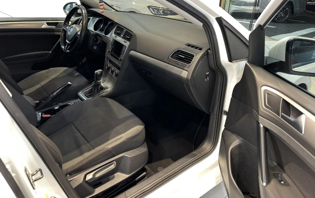 imagem-https://www.socarrao.com.br/sc-vehicle-images-prod/1661950/1779429242387-12_043259.jpg