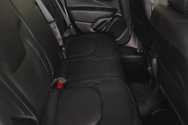 imagem-https://www.socarrao.com.br/sc-vehicle-images-prod/1665346/1788378096567-8111062_17_B_d25f6dd91c.jpeg