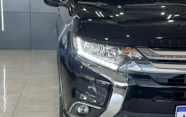 imagem-https://www.socarrao.com.br/sc-vehicle-images-prod/1665739/1779452713082-003_92a8e5e0e2953cb97618e28232a34f76.jpeg