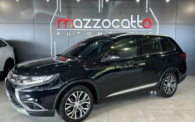 imagem-https://www.socarrao.com.br/sc-vehicle-images-prod/1665739/1779452713086-003_5f9e9146f3de1fd33e9c34709c11a1e4.jpeg
