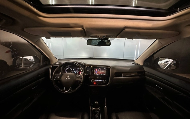 imagem-https://www.socarrao.com.br/sc-vehicle-images-prod/1665739/1779452713095-003_f8be19db440448d2491245cdabc407cf.jpeg