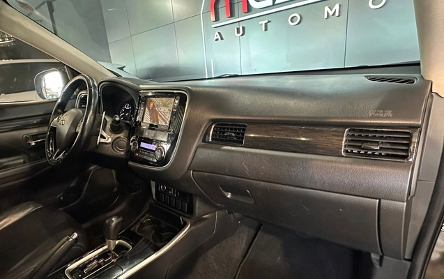 imagem-https://www.socarrao.com.br/sc-vehicle-images-prod/1665739/1779452713096-003_8c03746eb54bbe7d67b782ebb746c4f9.jpeg