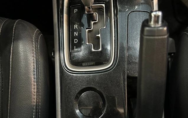imagem-https://www.socarrao.com.br/sc-vehicle-images-prod/1665739/1779452713100-003_61c3820a5d94eb12ed2f4a7ee9423967.jpeg