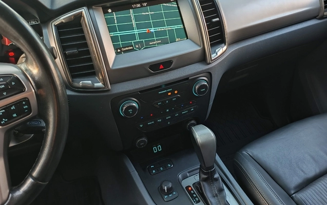 imagem-https://www.socarrao.com.br/sc-vehicle-images-prod/1665753/1779452774107-Rk9SRCBSQU5HRVIgMy4yIExJTUlURUQgNFg0IENEIERJRVNFTCAyMDE5IEJSQU5DQSAxMy5qcGc.jpg