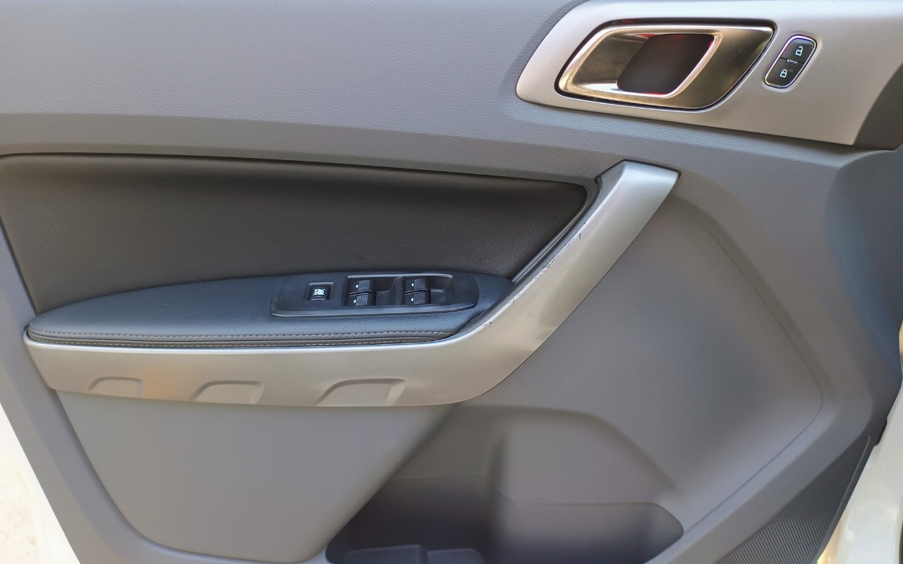 imagem-https://www.socarrao.com.br/sc-vehicle-images-prod/1665753/1779452774707-Rk9SRCBSQU5HRVIgMy4yIExJTUlURUQgNFg0IENEIERJRVNFTCAyMDE5IEJSQU5DQSAxOC5qcGc.jpg