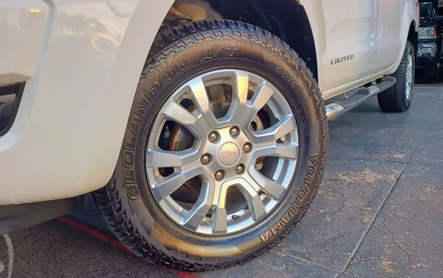imagem-https://www.socarrao.com.br/sc-vehicle-images-prod/1665753/1779452774825-Rk9SRCBSQU5HRVIgMy4yIExJTUlURUQgNFg0IENEIERJRVNFTCAyMDE5IEJSQU5DQSAxOS5qcGc.jpg
