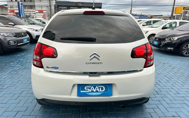 imagem-https://www.socarrao.com.br/sc-vehicle-images-prod/1667539/1788898214352-4cfe463f67cd4e6a935381d7cb311d46_1779455283321.jpg