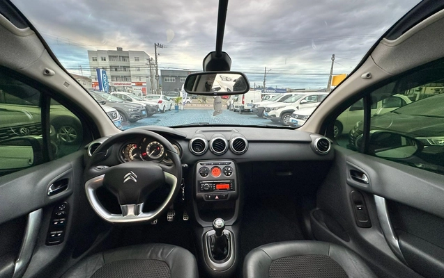 imagem-https://www.socarrao.com.br/sc-vehicle-images-prod/1667539/1788898214354-0280d55e454a420f93c227a2741918c9_1779455291754.jpg