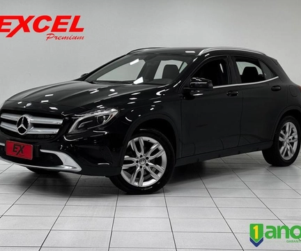 Mercedes-Benz GLA 200 2015 Preto — foto 1 de 3