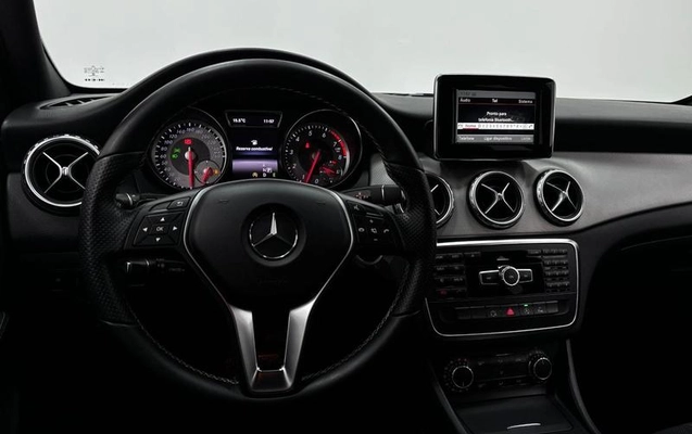 imagem-https://www.socarrao.com.br/sc-vehicle-images-prod/1667873/1785416483346-8112490_12_B_be971045f0.jpeg
