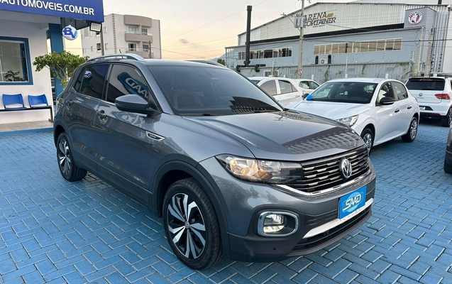 imagem-https://www.socarrao.com.br/sc-vehicle-images-prod/1667989/1788898195947-e8451930fd194e43abb7ac2d437f5e36_1779455568262.jpg