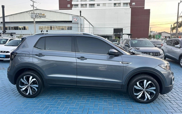 imagem-https://www.socarrao.com.br/sc-vehicle-images-prod/1667989/1788898195951-a5928c39d9f443d5ad47ca75199803de_1779455574538.jpg