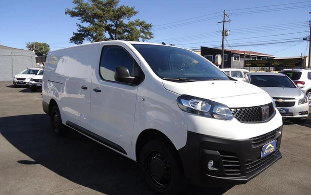 imagem-https://www.socarrao.com.br/sc-vehicle-images-prod/1668011/1790085990486-7939767_6_B_a219b5bd75.jpeg