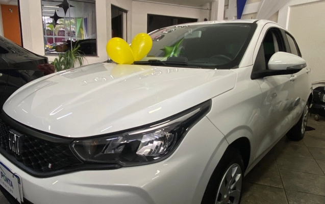 imagem-https://www.socarrao.com.br/sc-vehicle-images-prod/1668013/1779456710281-SU1HXzE3NDEuanBlZw.jpeg