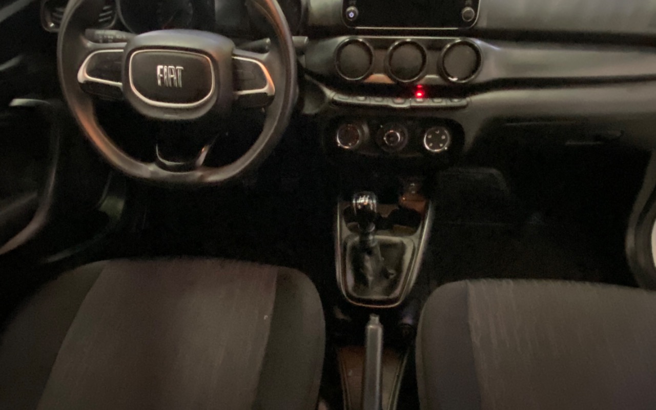 imagem-https://www.socarrao.com.br/sc-vehicle-images-prod/1668013/1779456710460-SU1HXzE3NDYuanBlZw.jpeg