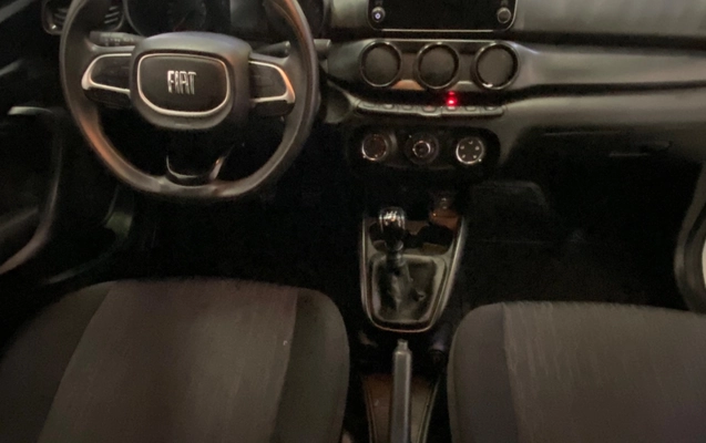 imagem-https://www.socarrao.com.br/sc-vehicle-images-prod/1668013/1779456710460-SU1HXzE3NDYuanBlZw.jpeg