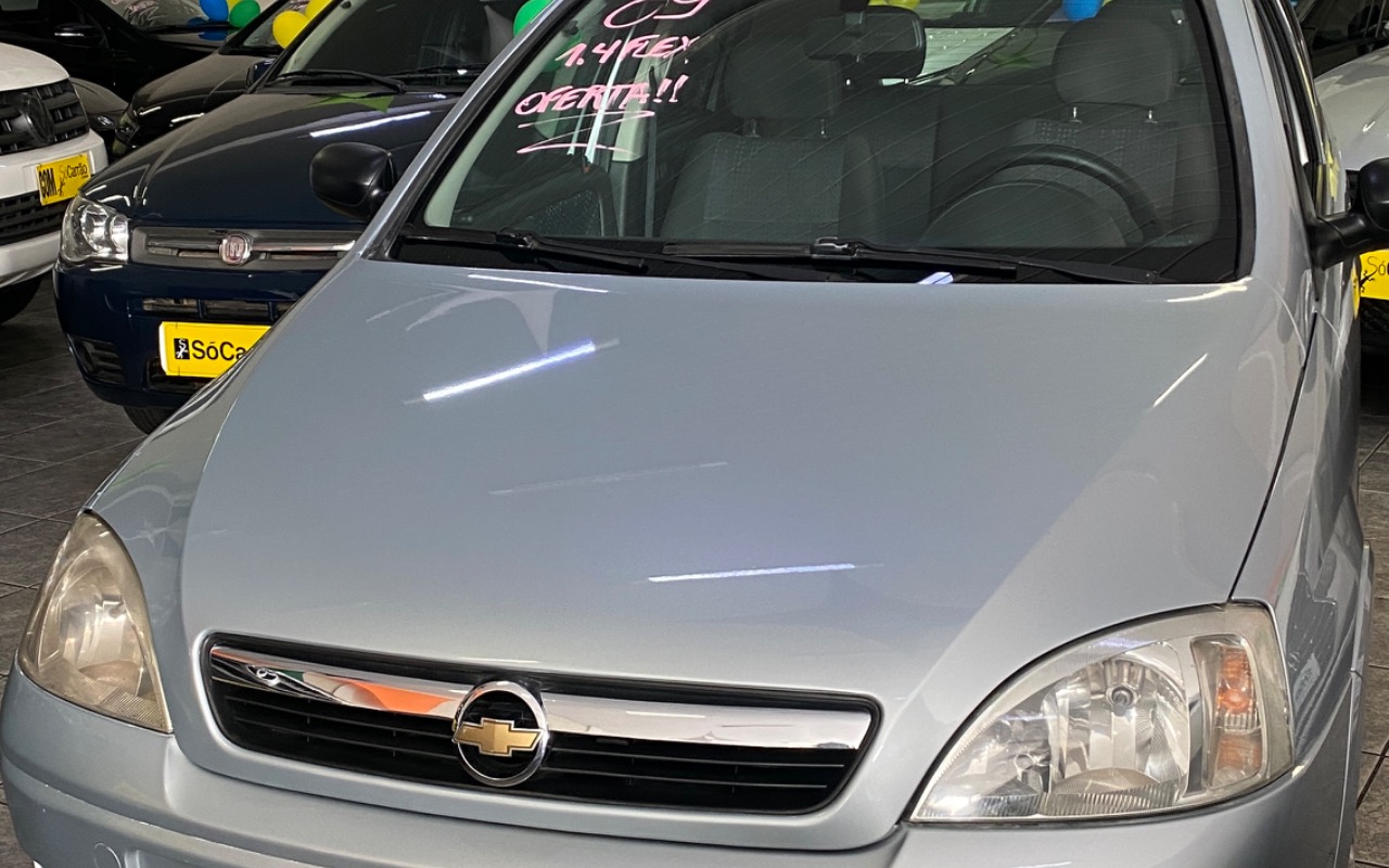 Chevrolet Corsa Hat. Maxx 1.4 8V ECONOFLEX 5p na cor Prata em Ponta Grossa / PR - 1668177