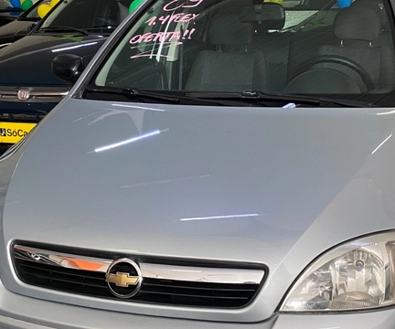 Chevrolet Corsa 2009 Prata — foto 1 de 3