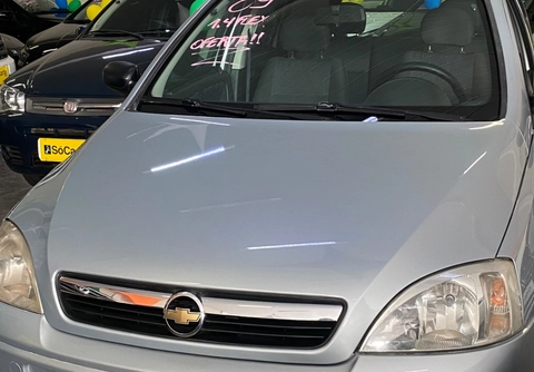 Chevrolet Corsa 2009 Prata — foto 1 de 3