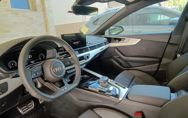 imagem-https://www.socarrao.com.br/sc-vehicle-images-prod/1668737/1779458103624-SU1HXzIwMjYwNTE0XzA5MTUzMDYzNF9IRFIuanBn.jpg