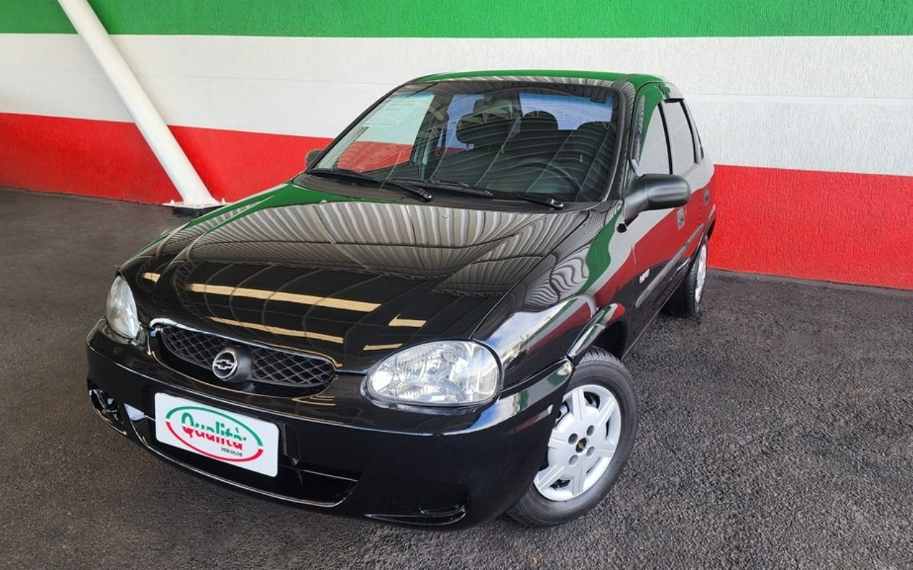 Chevrolet Corsa Sed Class.Life 1.0/1.0 FlexPower na cor Preto em Curitiba / PR - 1669007