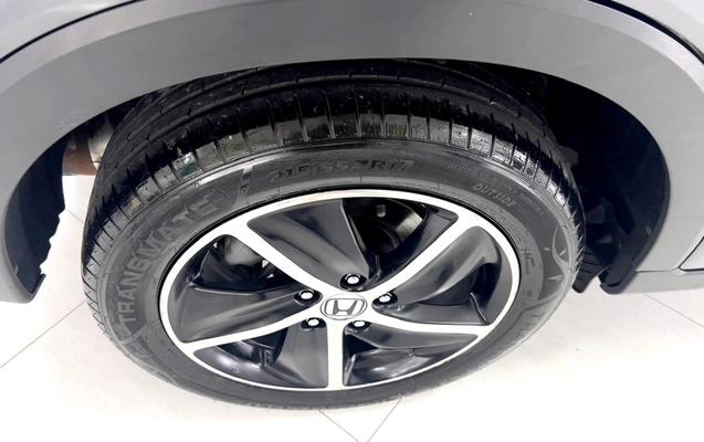 imagem-https://www.socarrao.com.br/sc-vehicle-images-prod/1669024/1779800400131-MTkuanBlZw.jpeg