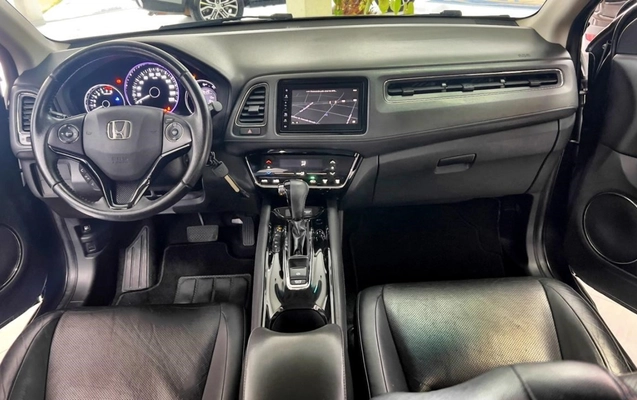 imagem-https://www.socarrao.com.br/sc-vehicle-images-prod/1669024/1779800400305-MTMuanBlZw.jpeg