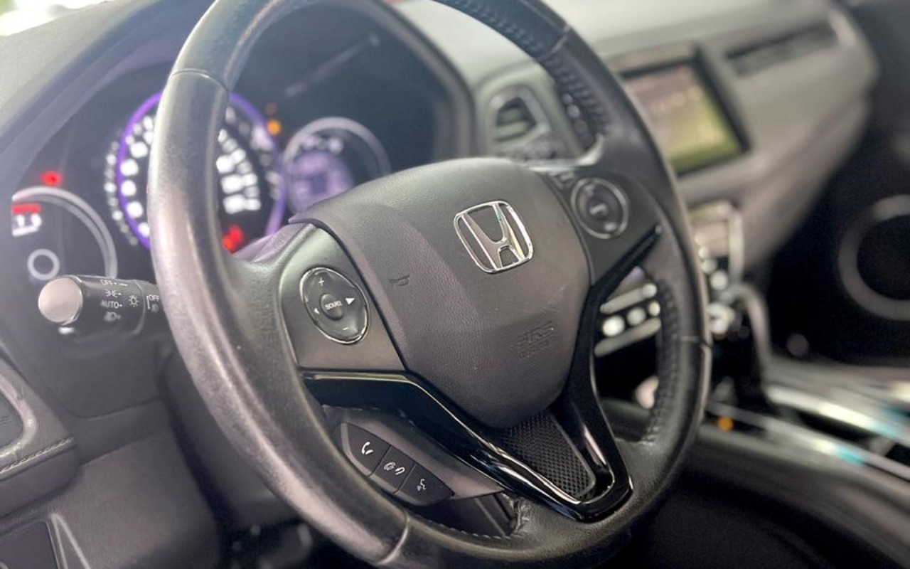 imagem-https://www.socarrao.com.br/sc-vehicle-images-prod/1669024/1779800400729-MTUuanBlZw.jpeg