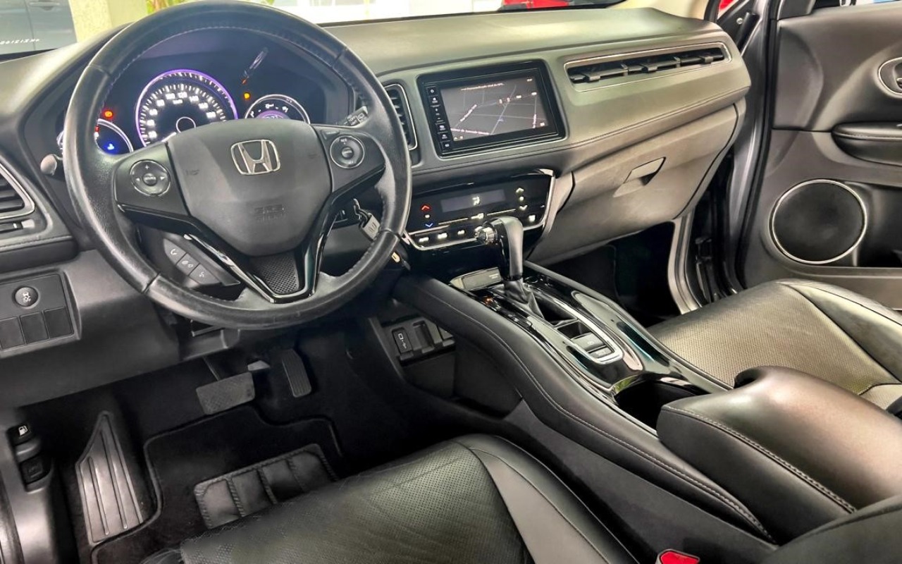 imagem-https://www.socarrao.com.br/sc-vehicle-images-prod/1669024/1779800401105-MTEuanBlZw.jpeg