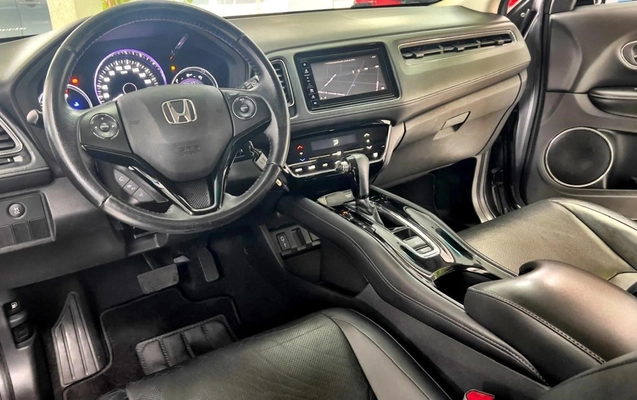 imagem-https://www.socarrao.com.br/sc-vehicle-images-prod/1669024/1779800401105-MTEuanBlZw.jpeg