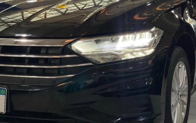 imagem-https://www.socarrao.com.br/sc-vehicle-images-prod/1669346/1789407710664-8110261_16_B_653e23e886.jpeg