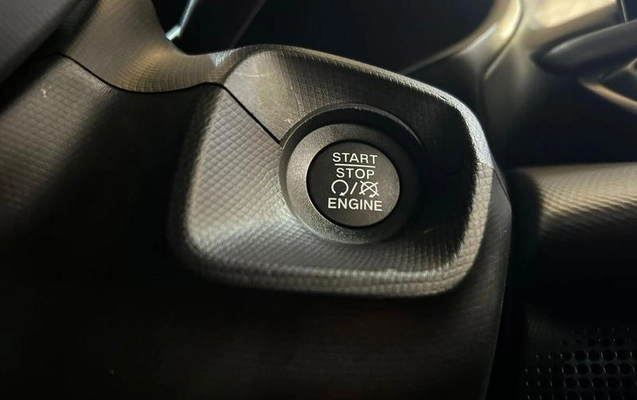 imagem-https://www.socarrao.com.br/sc-vehicle-images-prod/1669461/1787086670712-8111594_11_B_b42c6a7098.jpeg
