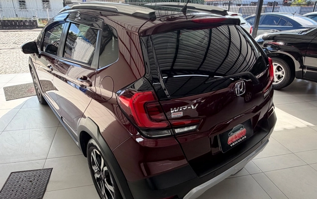 imagem-https://www.socarrao.com.br/sc-vehicle-images-prod/1669603/1779458868905-SU1HXzY5NDYuanBlZw.jpeg