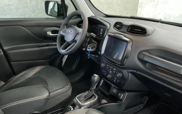 imagem-https://www.socarrao.com.br/sc-vehicle-images-prod/1670656/1786019335122-8113077_9_B_64a1e7f29a.jpeg