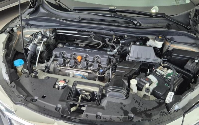 imagem-https://www.socarrao.com.br/sc-vehicle-images-prod/1672561/1786389513587-8110068_11_B_e89d7c00be.jpeg
