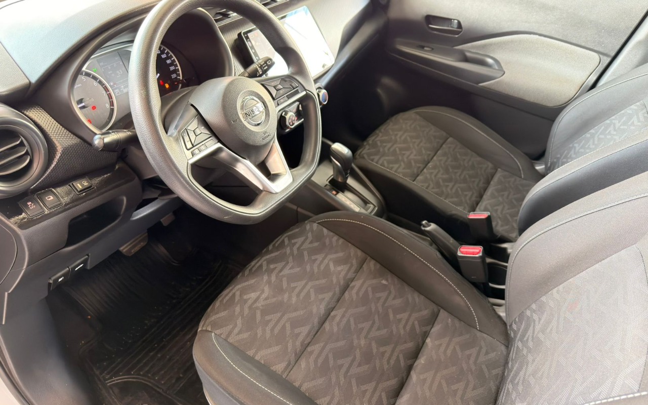 imagem-https://www.socarrao.com.br/sc-vehicle-images-prod/1675084/1779468812230-V2hhdHNBcHAgSW1hZ2UgMjAyNi0wNS0yMSBhdCAxNS41MS4xNyAoMSkuanBlZw.jpeg